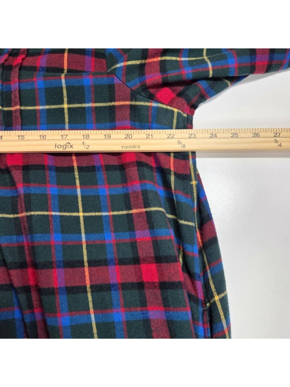 LL Bean Nightgown Womens Large Red Scotch Plaid Pintuck Flannel Holiday Cottage - Picture 8 of 8